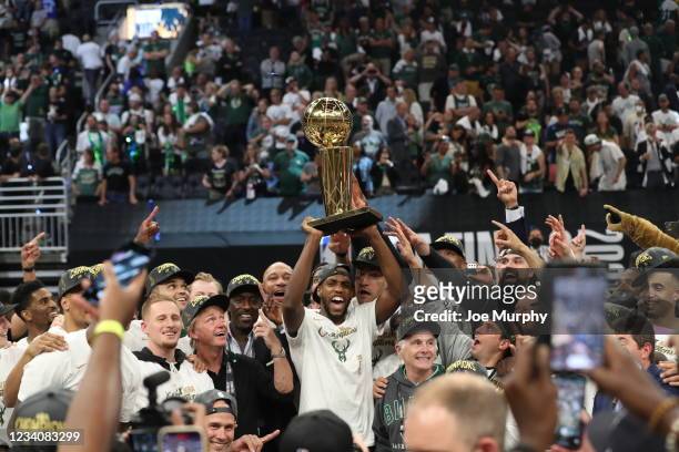Milwaukee Bucks 2021 Champions (Getty Images)